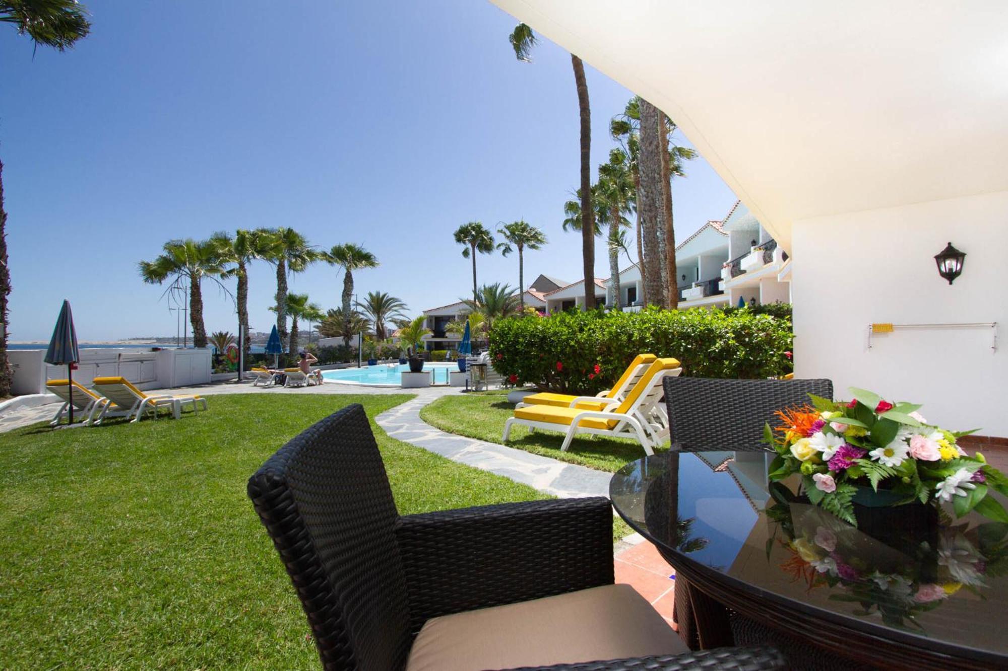 Sunsuites Carolina San Agustin  Luaran gambar